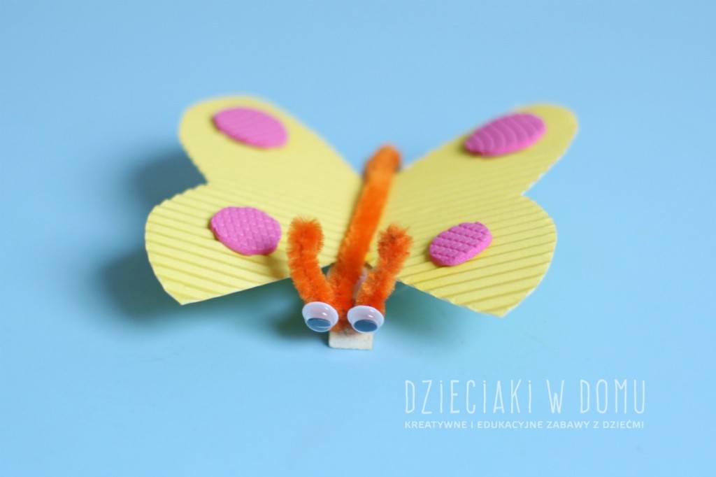 kreatywne motylki ze spinaczy
